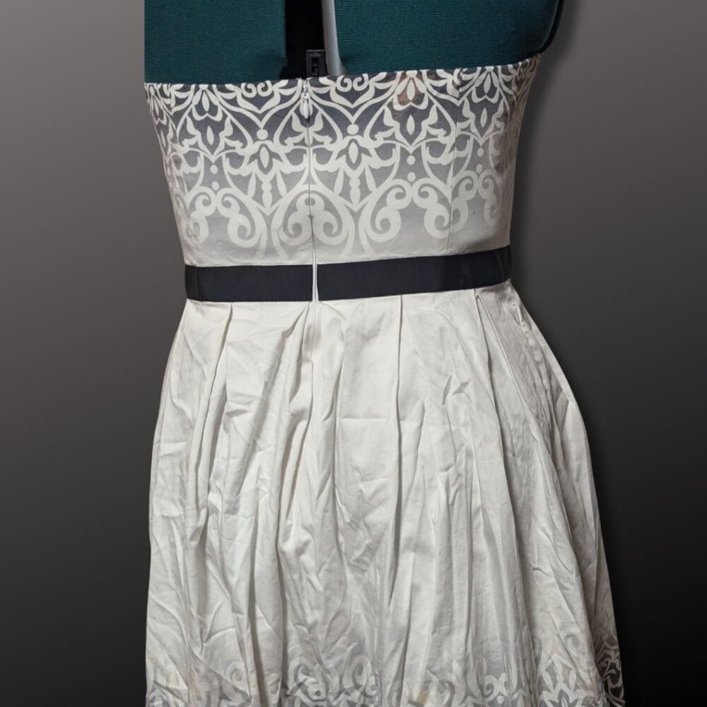 Stunning White House Black Market Strap;less Day Dress sz 14 - Picture 4 of 9